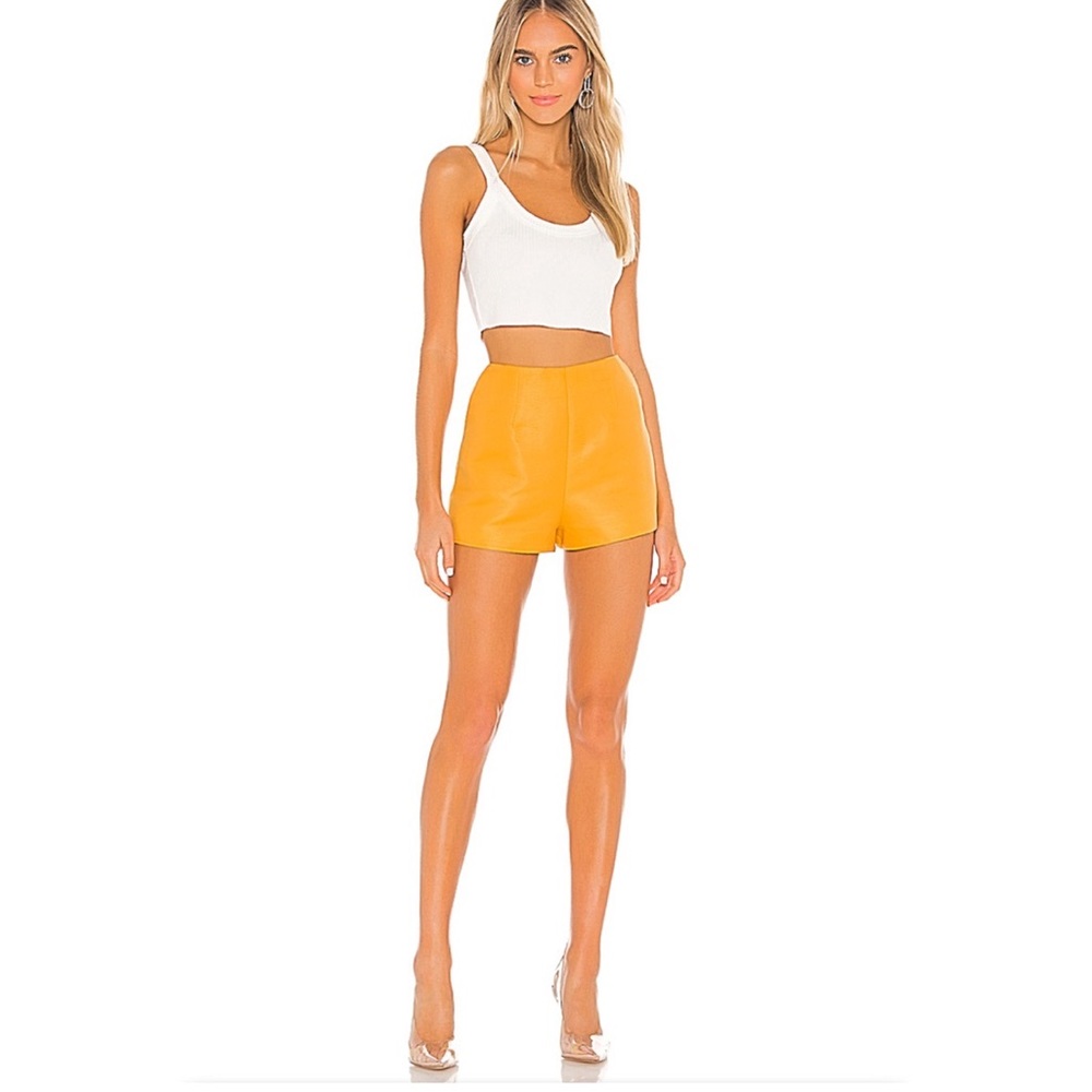 H:OURS Shorts NEW WITH TAGS Dressy Tori Shorts Orange Creme Size XS